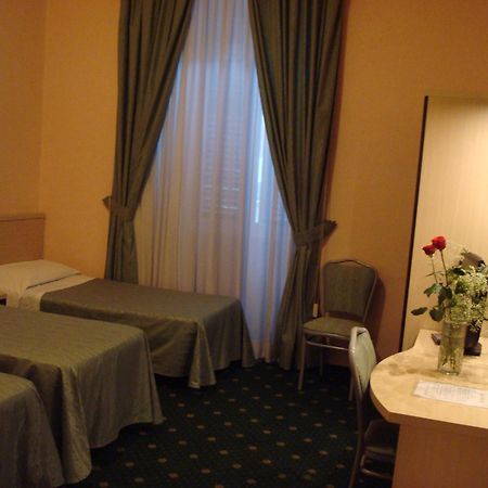 Hotel Priscilla Рим Экстерьер фото